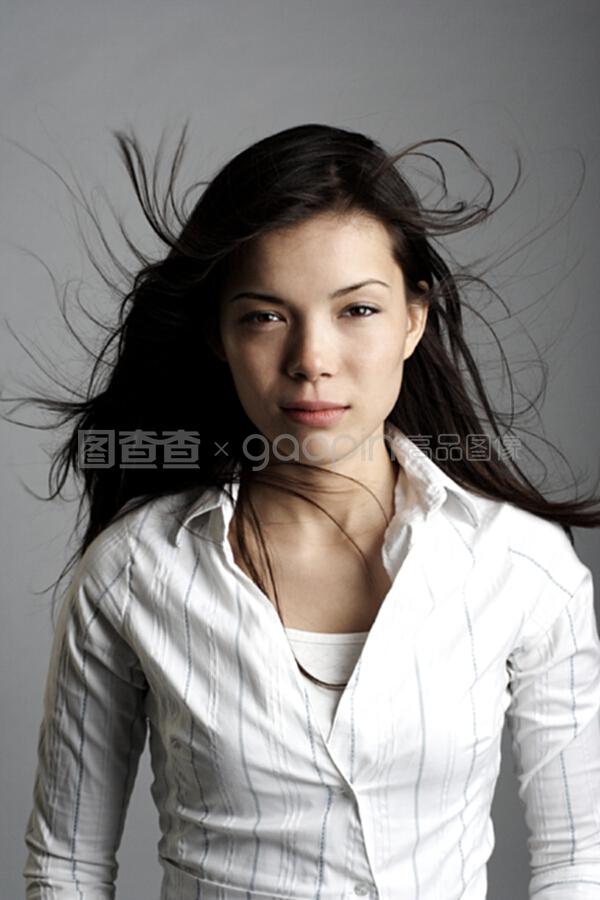 黑色大丽花